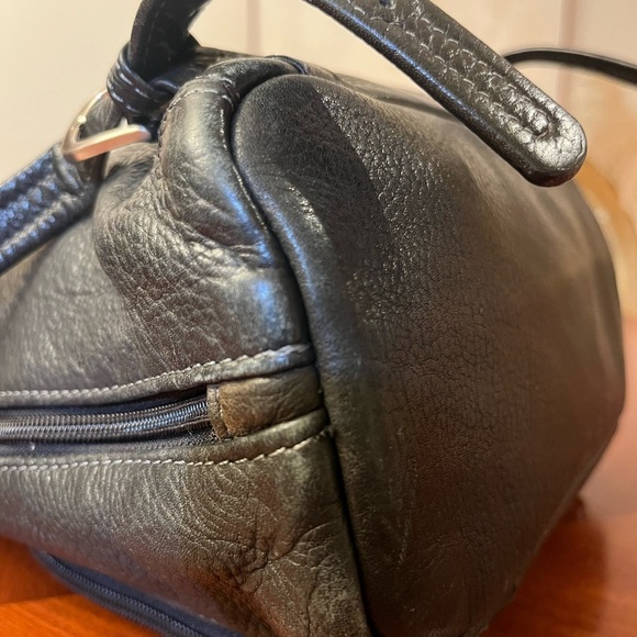 Vintage TIGNANELLO - Genuine Leather Black Backpack - Picture 6 of 14